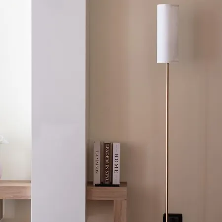 Elegante Bilocale Con Balcone - Centro Storico Apartment *