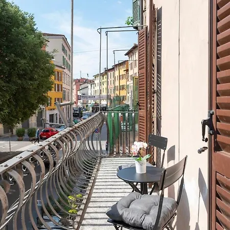 Apartment Elegante Bilocale Con Balcone - Centro Storico *
